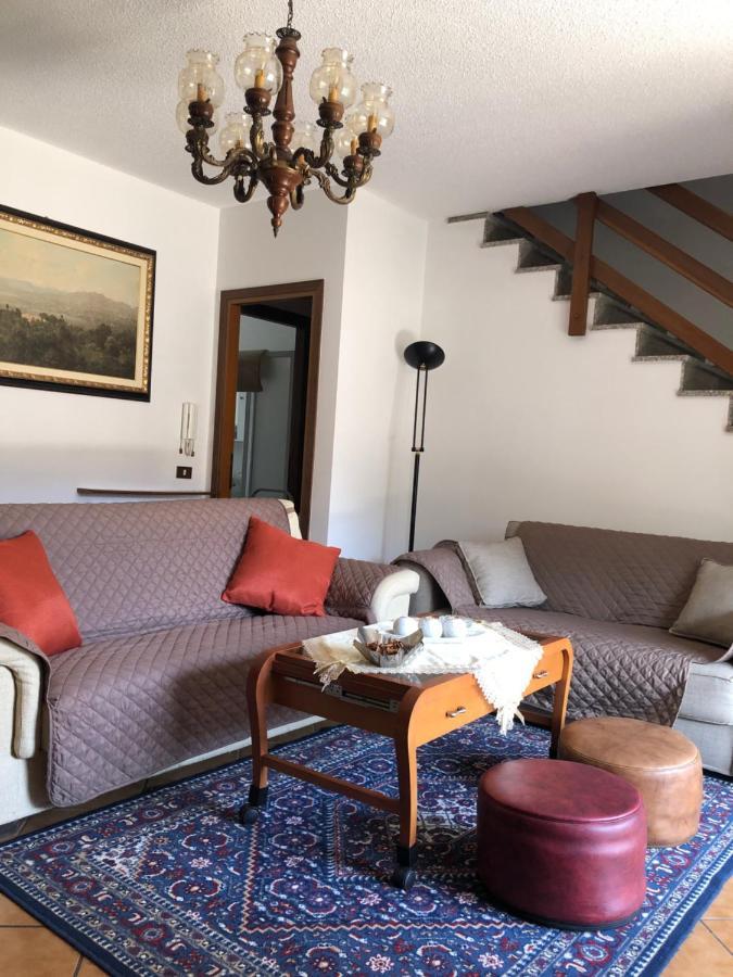 Casa Tiziana Villa Lavena Ponte Tresa Bagian luar foto